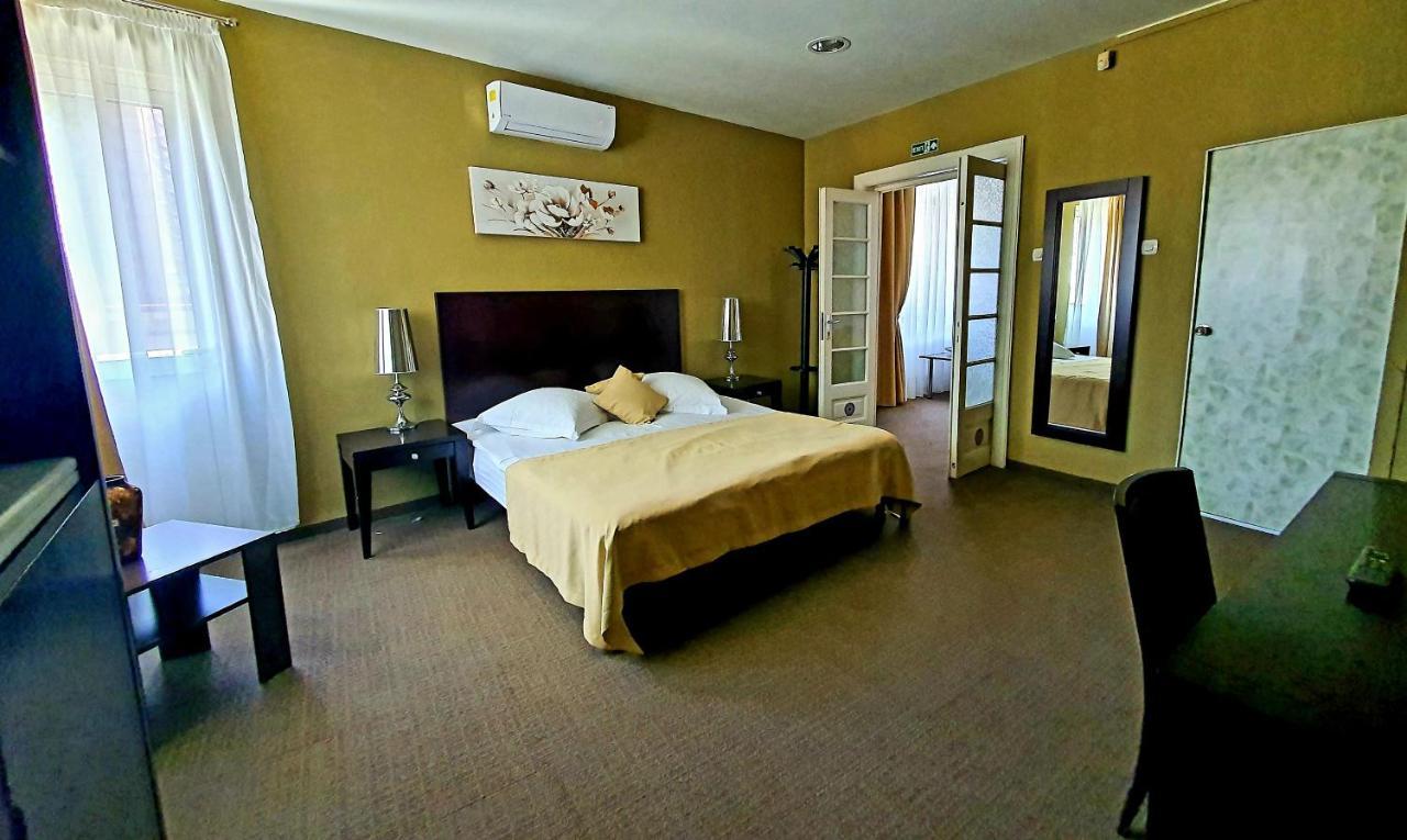 Vila Sia บูคาเรสต์ ภายนอก รูปภาพ