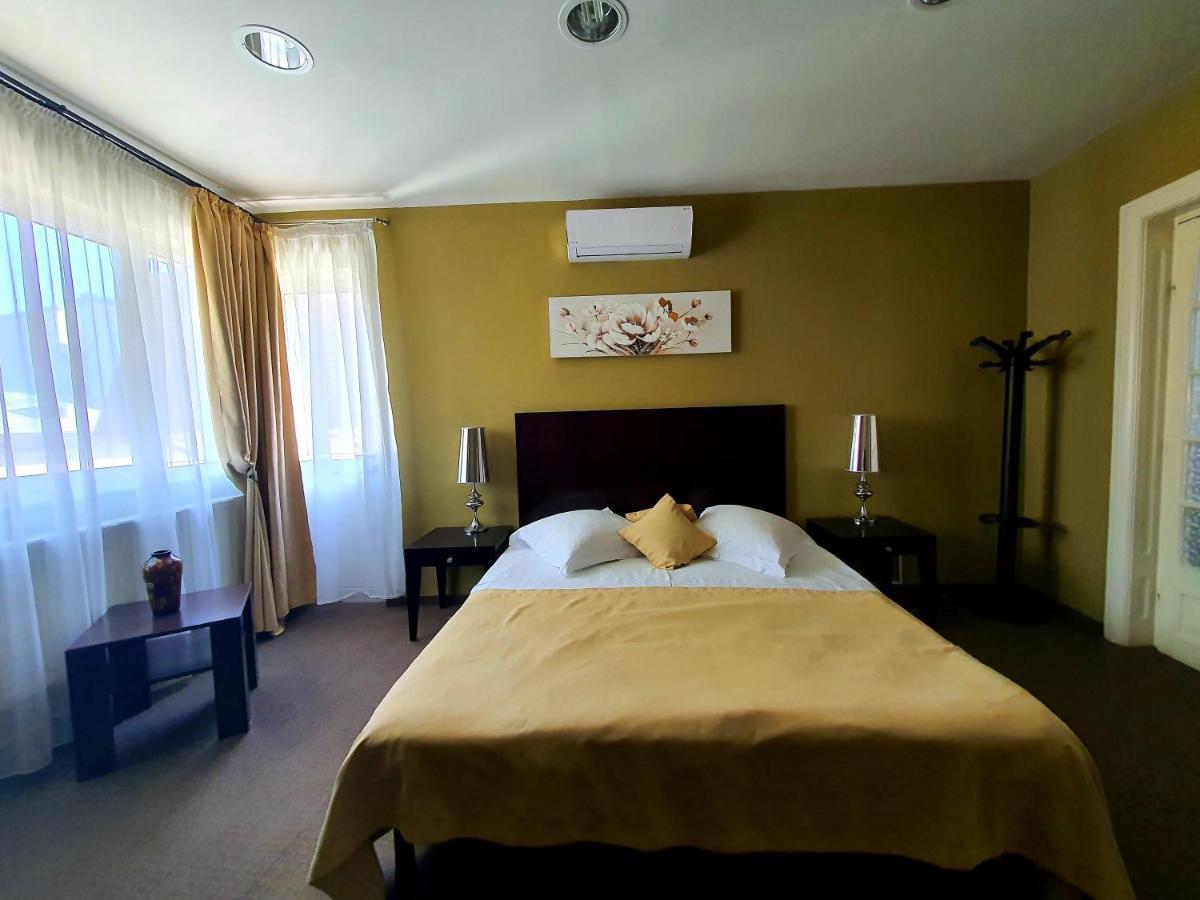Vila Sia บูคาเรสต์ ภายนอก รูปภาพ